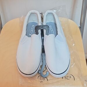 Joe Boxer Replay Youth 6 White Slip-On Sneakers Minimalist Design NWT